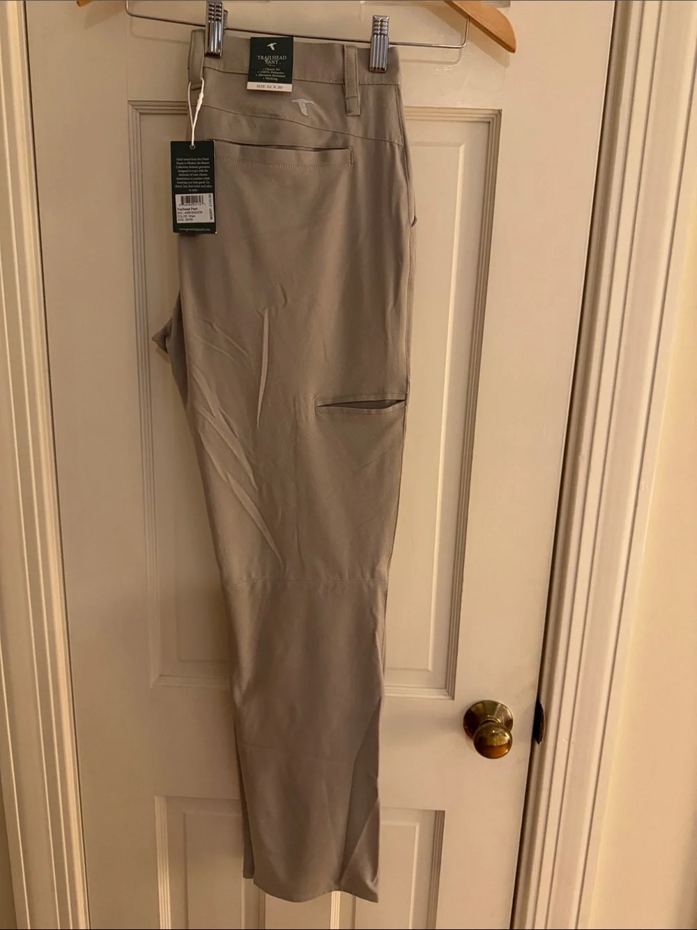 32x30 Genteal Trailhead Pant in Khaki